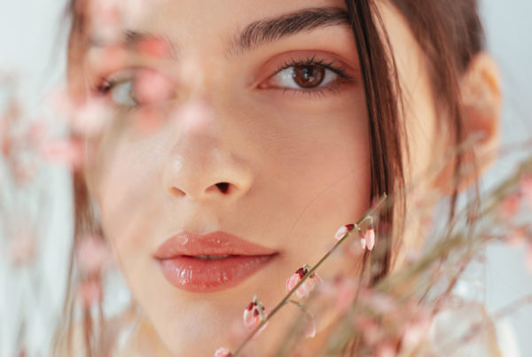 machiaj de mireasă natural roz